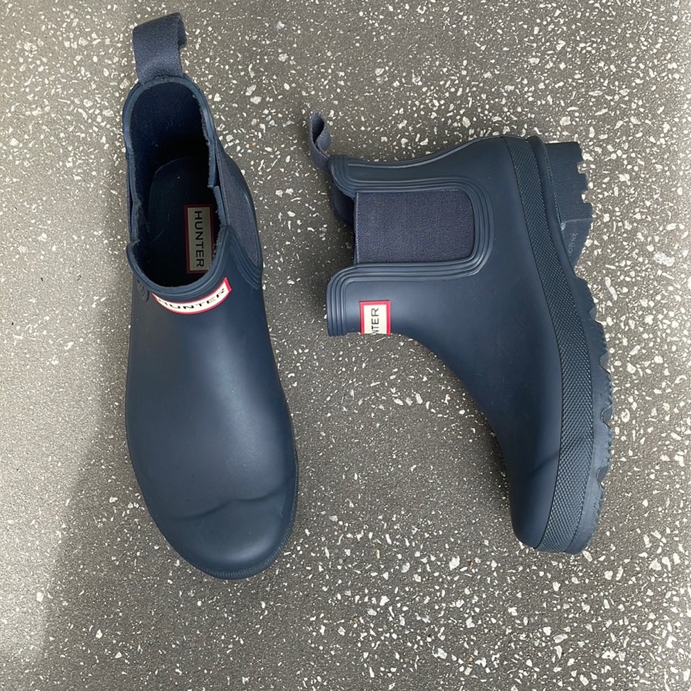 Women’s Hunter rain booties! New!!